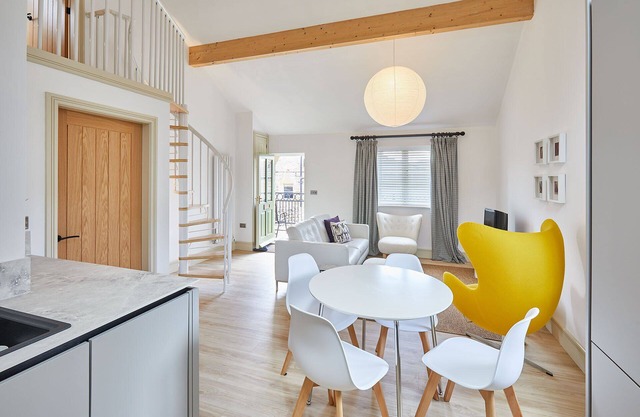 Host & Stay | Sunshine Cottage