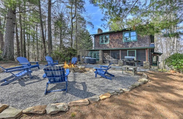 Hot Tub Game Room Kids' Art Studio Large Fire Pit