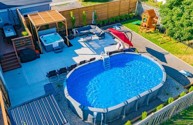 Hot Tub/Heated Pool/Outdoor Sauna 5 Min To Falls