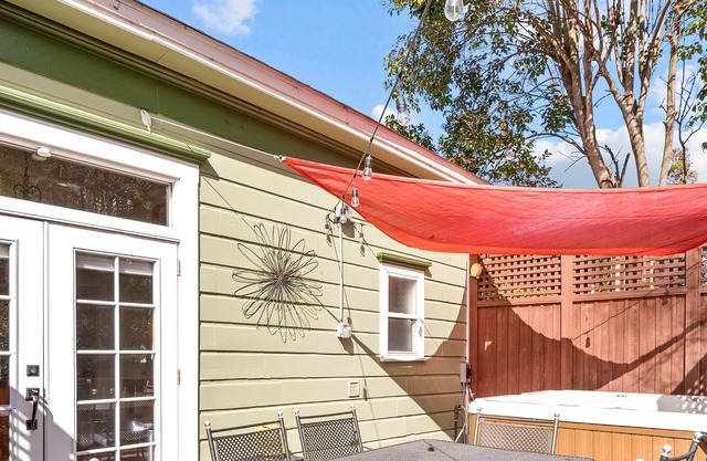 Hot Tub | PRIME DWTN NAPA | 3 bed | 2 Bath