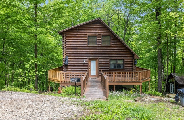 Hot Tub & WiFi - Birdsong - Red River Gorge, KY