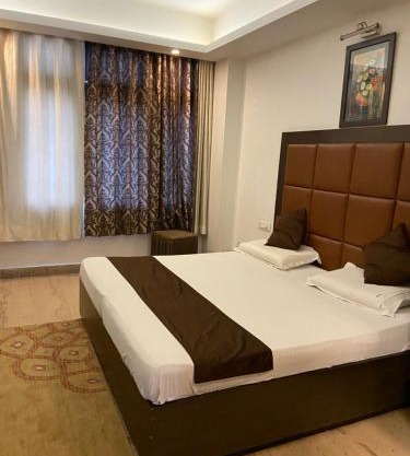 Hotel Bhola Ram Palace