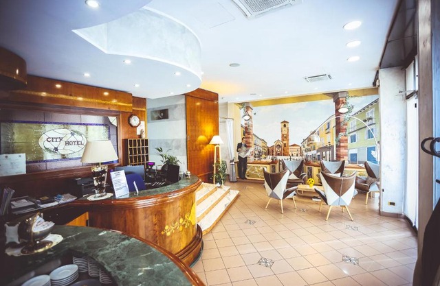 Hotel City