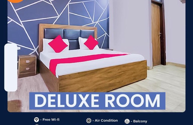 Hotel Classic - Hazrat Nizamuddin Railway Station