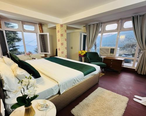 Hotel Eagle Nest Central Heated