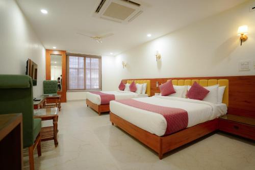 Hotel Heera Residency