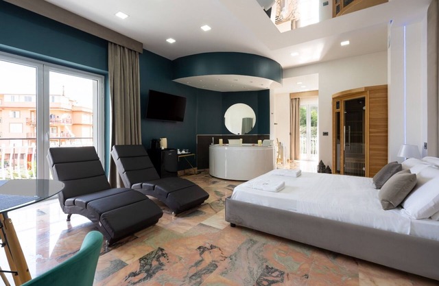 HOTEL IBISCO SUITES & RELAX