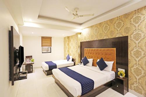HOTEL ICONIC At Delhi International Airport