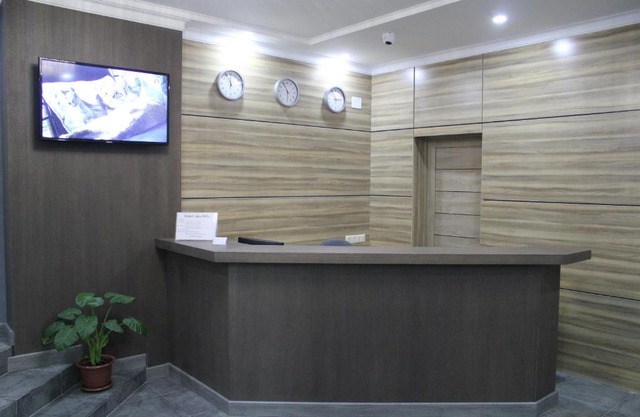 Hotel Inju Hills