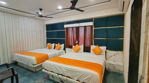 Hotel Karnavati