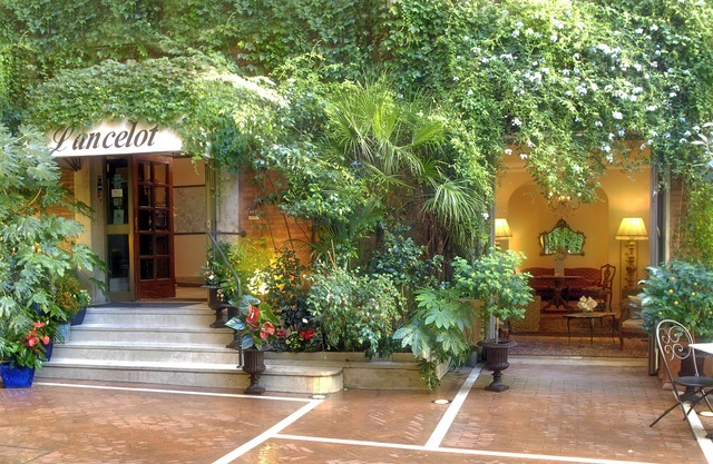 Hotel Lancelot