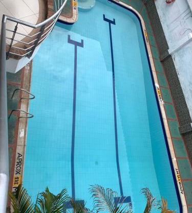 Hotel los leones Melgar