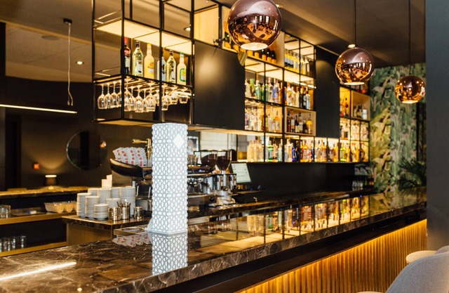 Hotel Malcom and Barret