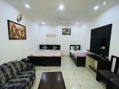 Hotel Malviya Nagar Inn - Malviya Nagar