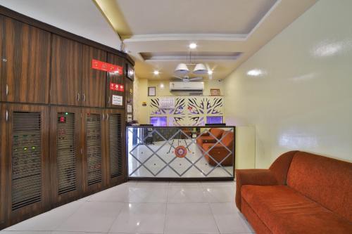 Hotel O Kalash Residency
