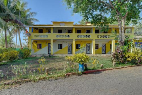 Hotel O Yellow House