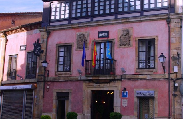 Hotel Palacio Carlos I
