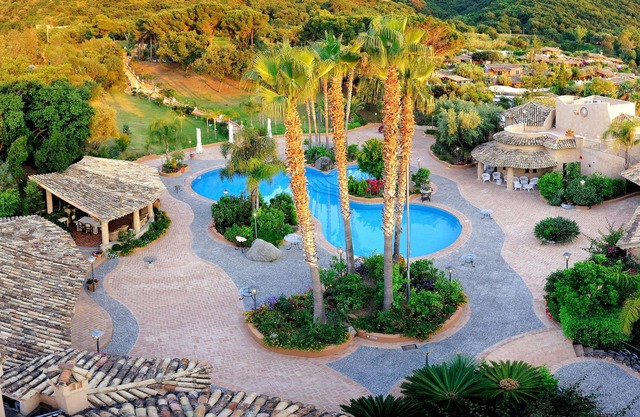 Hotel Porto Pirgos