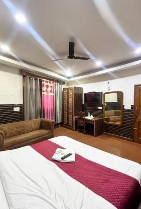 HOTEL Royal Plaza