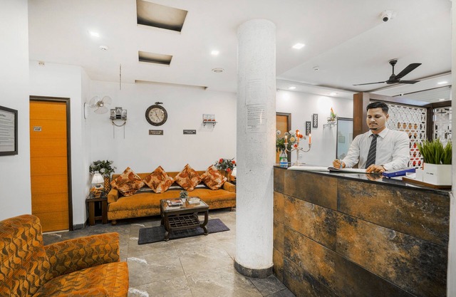 Hotel Seven