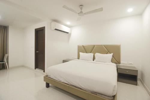 Hotel SSR GRAND