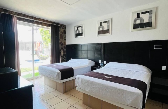 Hotel Stone