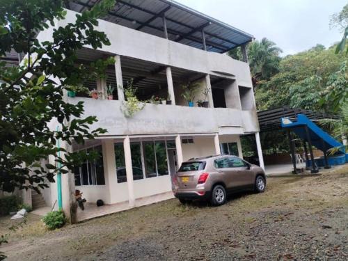 Hotel Tari