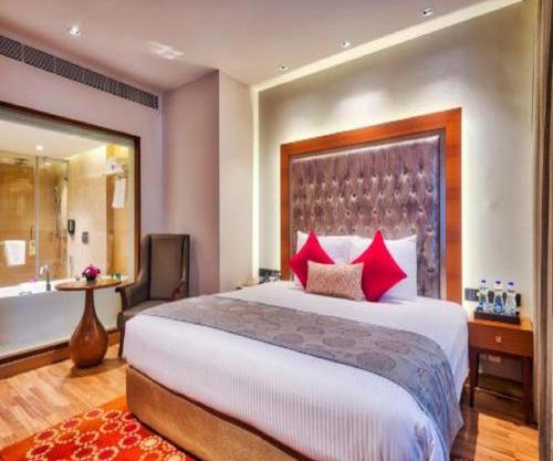 Hotel The Canvas Near International Airport