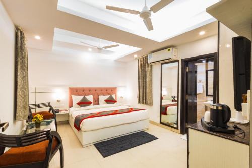 Hotel The Gold Inn - Walking Distance From Gaffar Market Karol Bagh Delhi