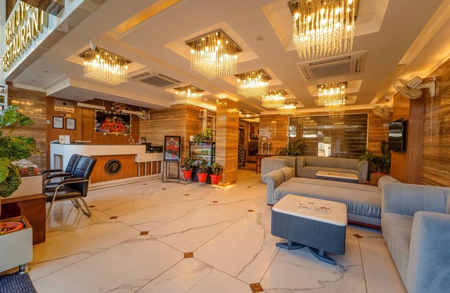 Hotel The Grand Dewan