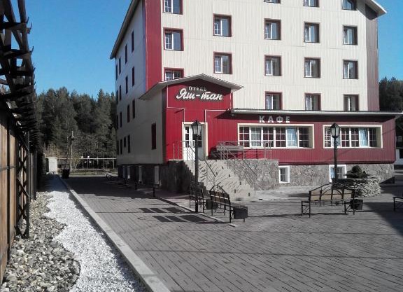 Hotel Yash-Tan