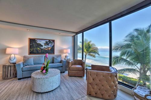 Hotel-Zoned Oceanfront Condo in Kaanapali Resort!