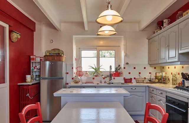 House between AUDIERNE and POINTE DU RAZ