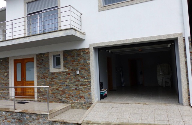 House by the lake "Casa da Estrogada" in Folgosa do Douro