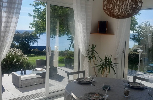 House by the sea Roscanvel Finistère