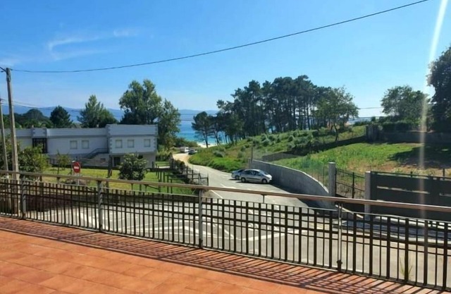 House for 8 people 150 m from the beach