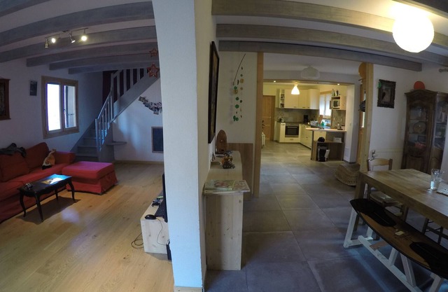 house saint martin the door