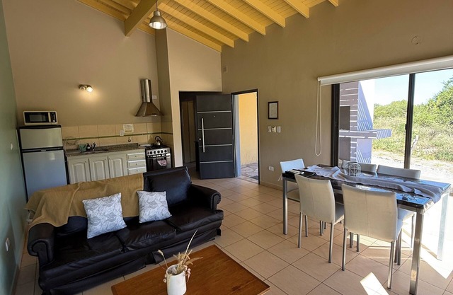 HOUSE IN LAS SIERRAS 2 bedrooms, parking, barbecue, swimming pool, park, games, pets allowed.