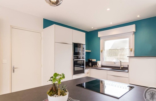 House in St Pair-sur-Mer near beaches, terrace, enclosed garden, parking