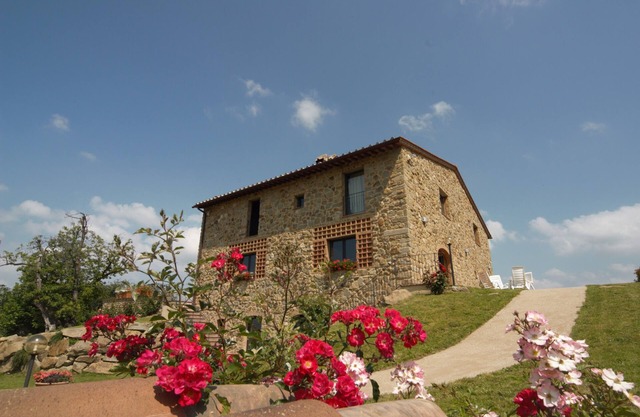 HOUSE IN STONE COLLINE FIRENZE MUGELLO- I CASTAGNI DEI MEDICI - Caterina