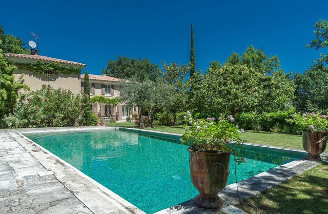 House Luberon near Aix en Provence