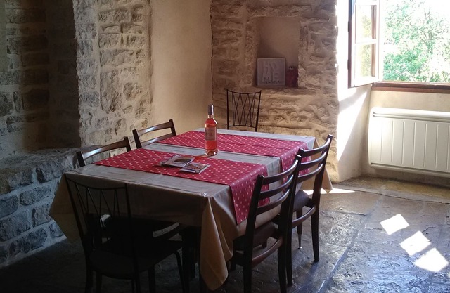 HOUSE NEAR THE CEVENNES