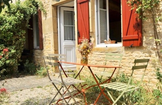 House near Vézelay
