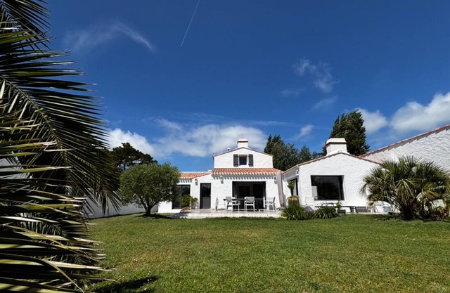 House of standing 60m beach of the Cantine