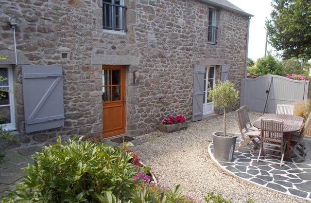 House ST COULOMB, near beaches, La Grange de la Ville Huet