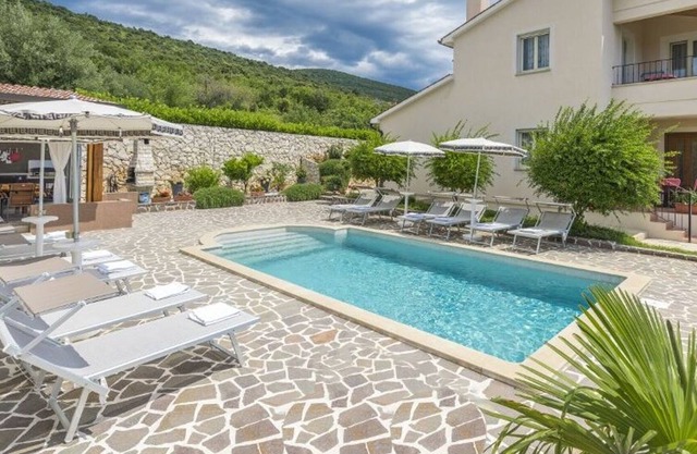 House Villa Tomko (84951-K1) - Brovinje, Labin