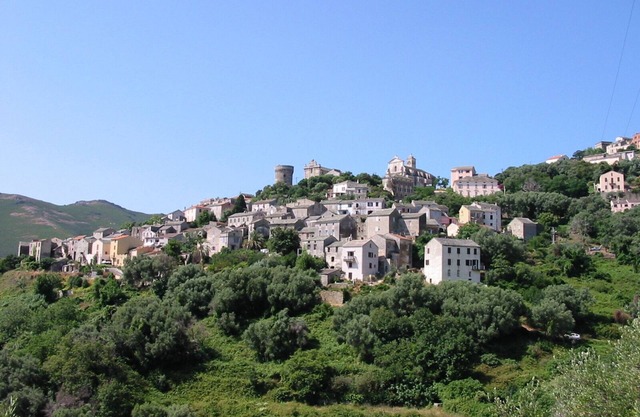 House with beautiful sea and mountain views, garden, air conditioning,