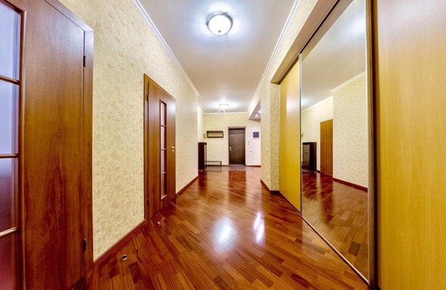 hth24 apartments on Nevskiy prospekt 168