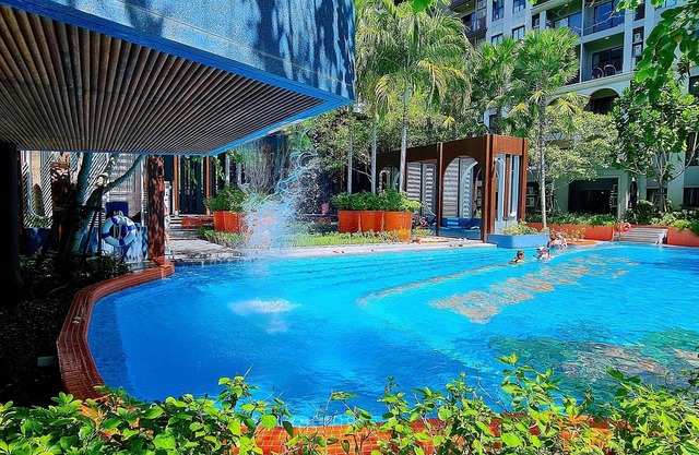 Hua Hin Top Floor Condo Next to Cicada Market & Beach Lahabana Condo