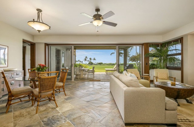 Hualalai Fairway Villa 110C ~ garden level ~ w/signature outdoor shower